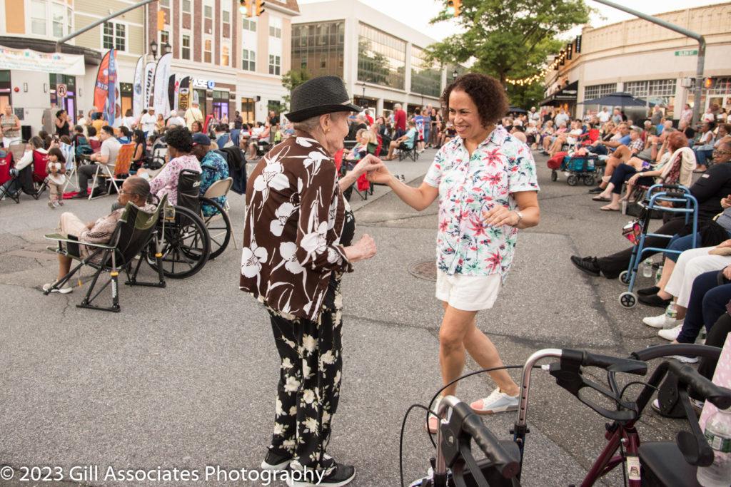 People dancing to Jose Trombone and Conjunto Rumbon